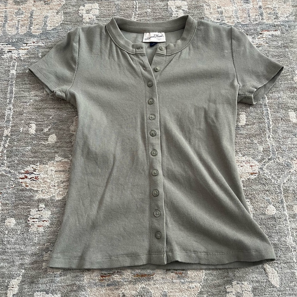 Universal Thread Olive Ribbed Button-Up Top